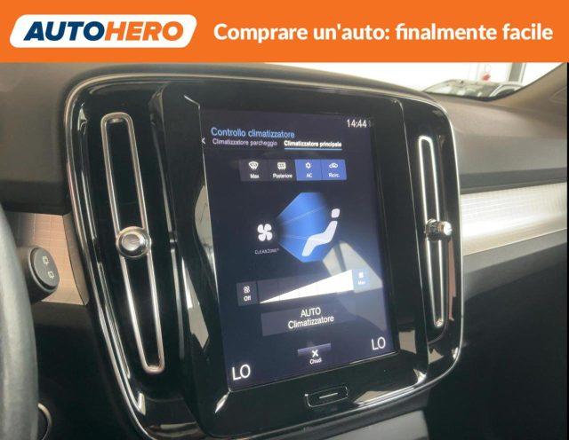 VOLVO XC40 D3 2WD Momentum