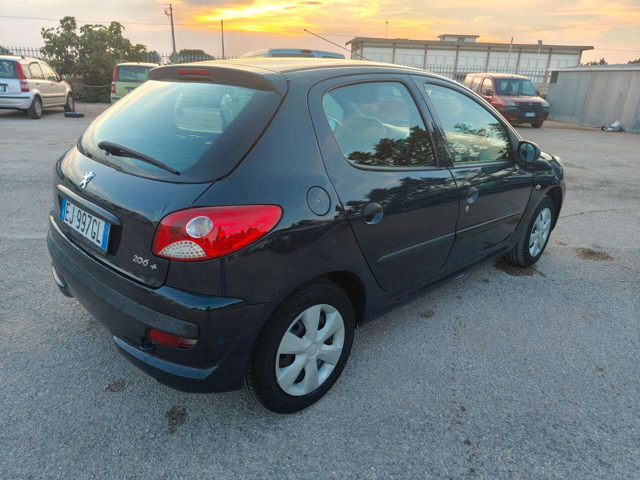 Peugeot 206 Plus 1.1 60CV 5p. Urban