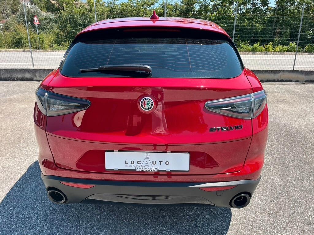 Alfa Romeo Stelvio 2.2 Turbodiesel 160 CV AT8 RWD Ti