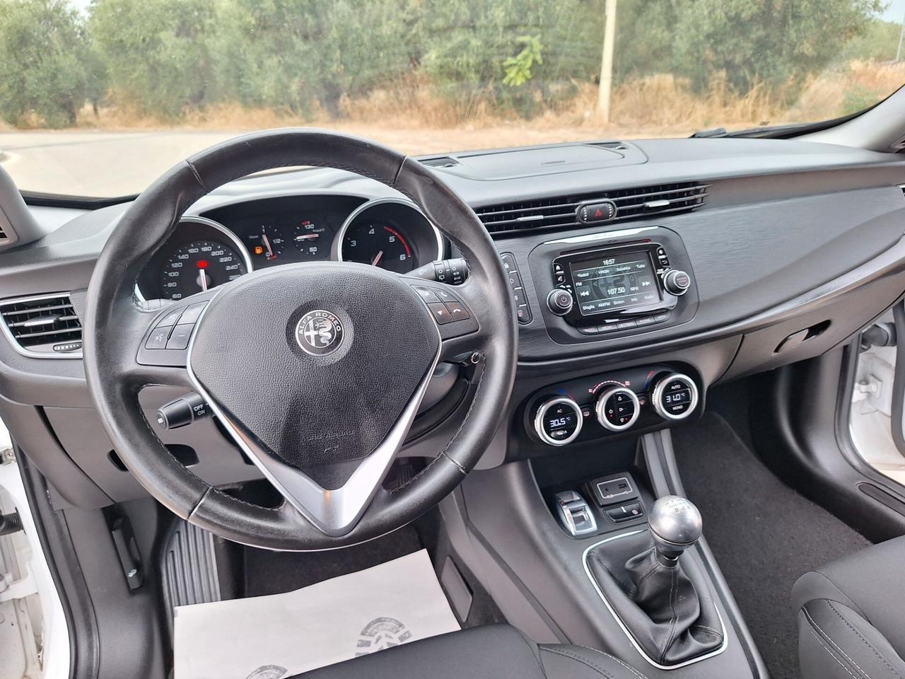 Alfa Romeo Giulietta 1.6 JTDm-2 120 CV Distinctive