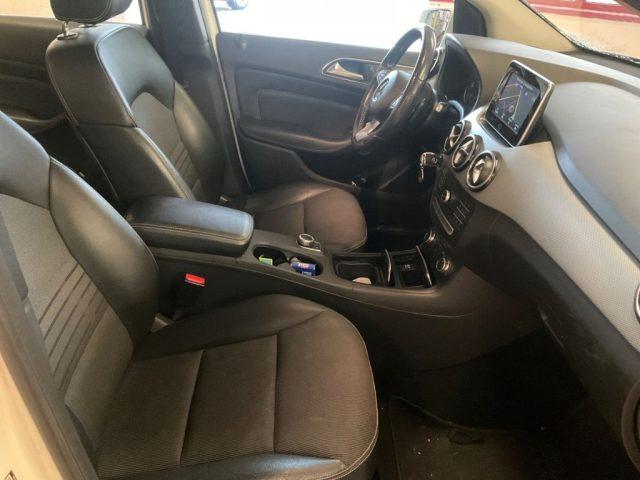 MERCEDES-BENZ B 200 Sport AUTOMATIC