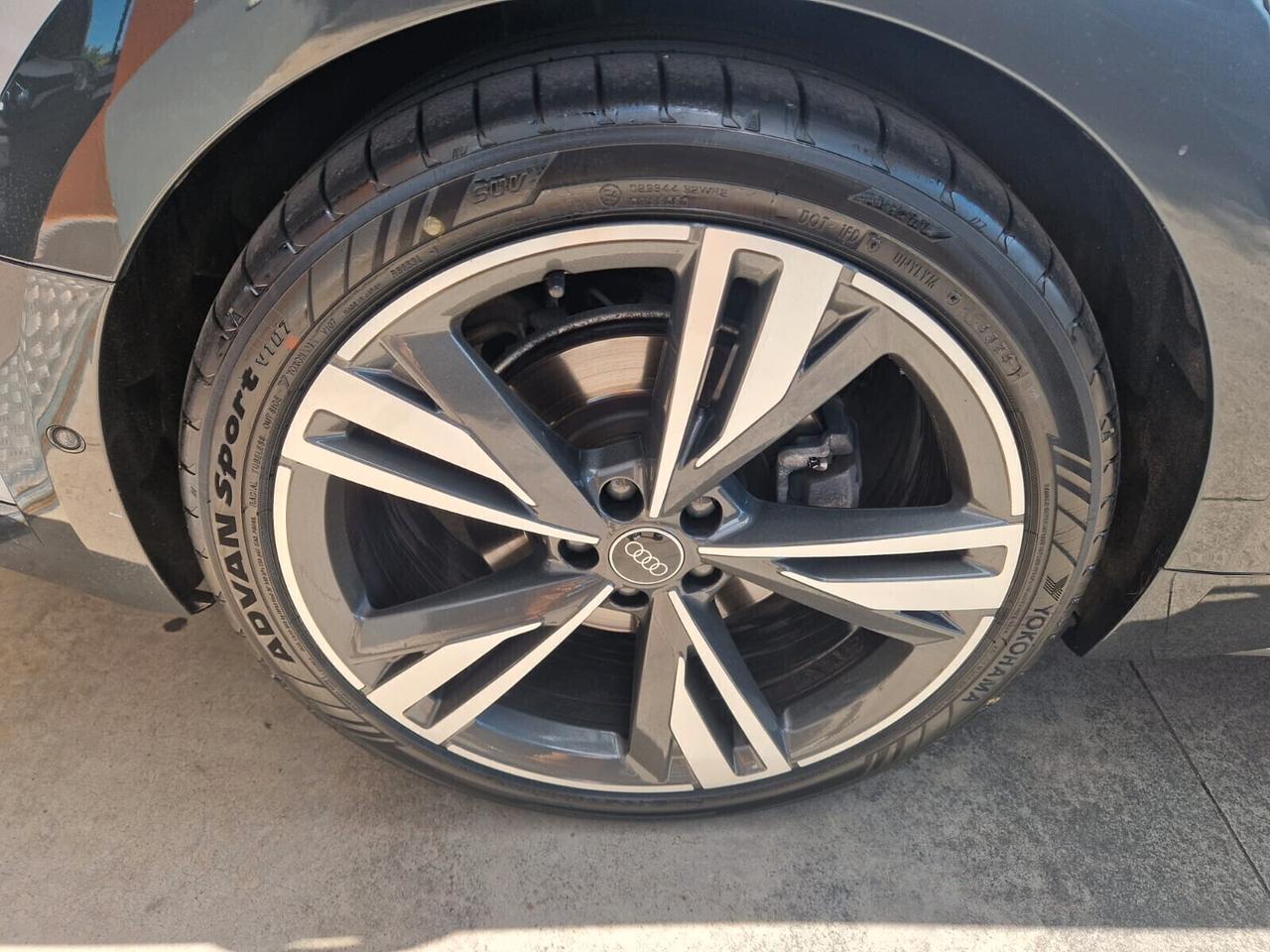 Audi A6 allroad 50 TDI 3.0 quattro tiptronic Business Advanced