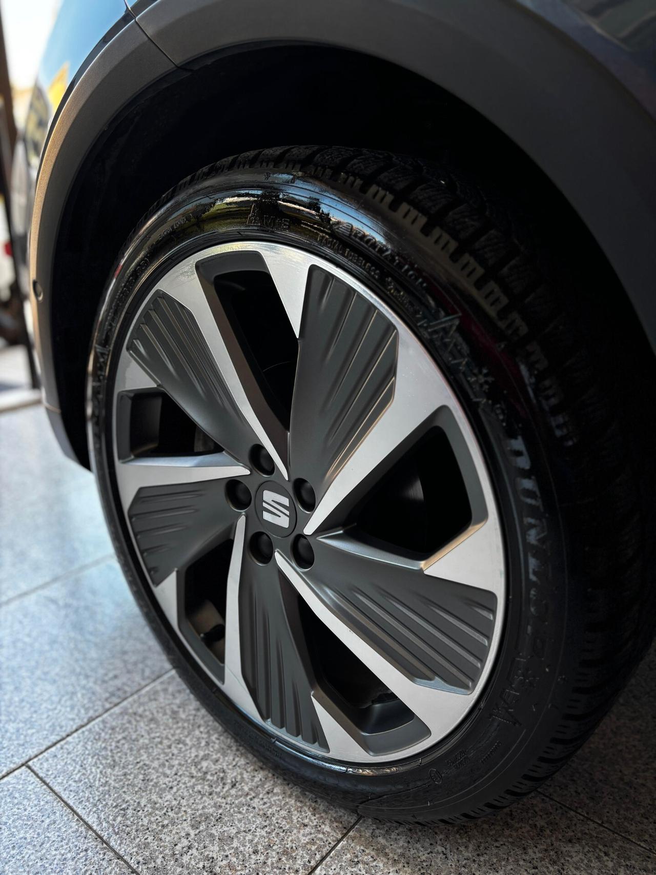 Seat Arona 1.0 TGI FR RESTAYLING UNIPROPRIETARIO
