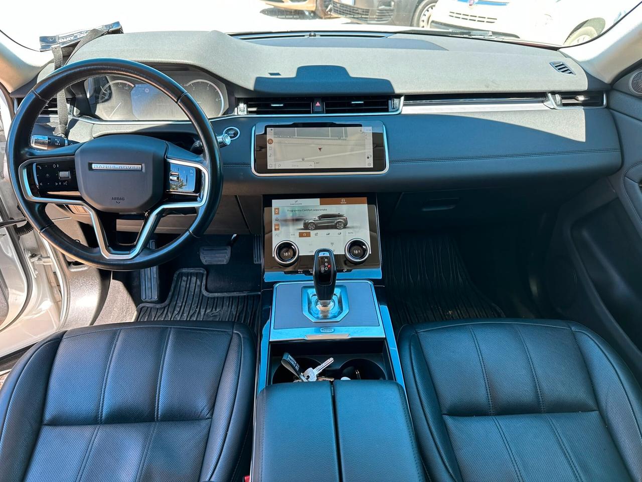 Land Rover Range Evoque 2.0D Auto R-Dynamic