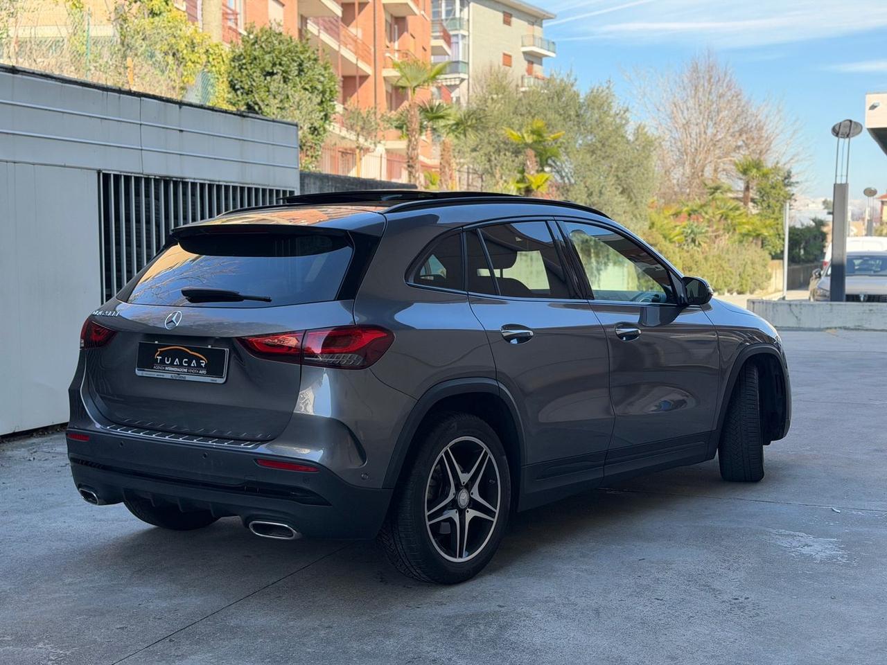 Mercedes-Benz GLA 200 Premium Plus *PROMO F #9518