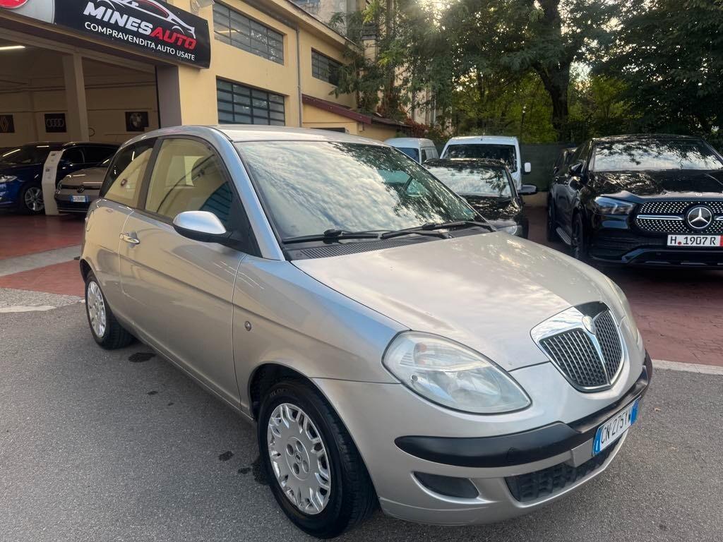 Lancia Ypsilon 1.2 16V Oro 120000km