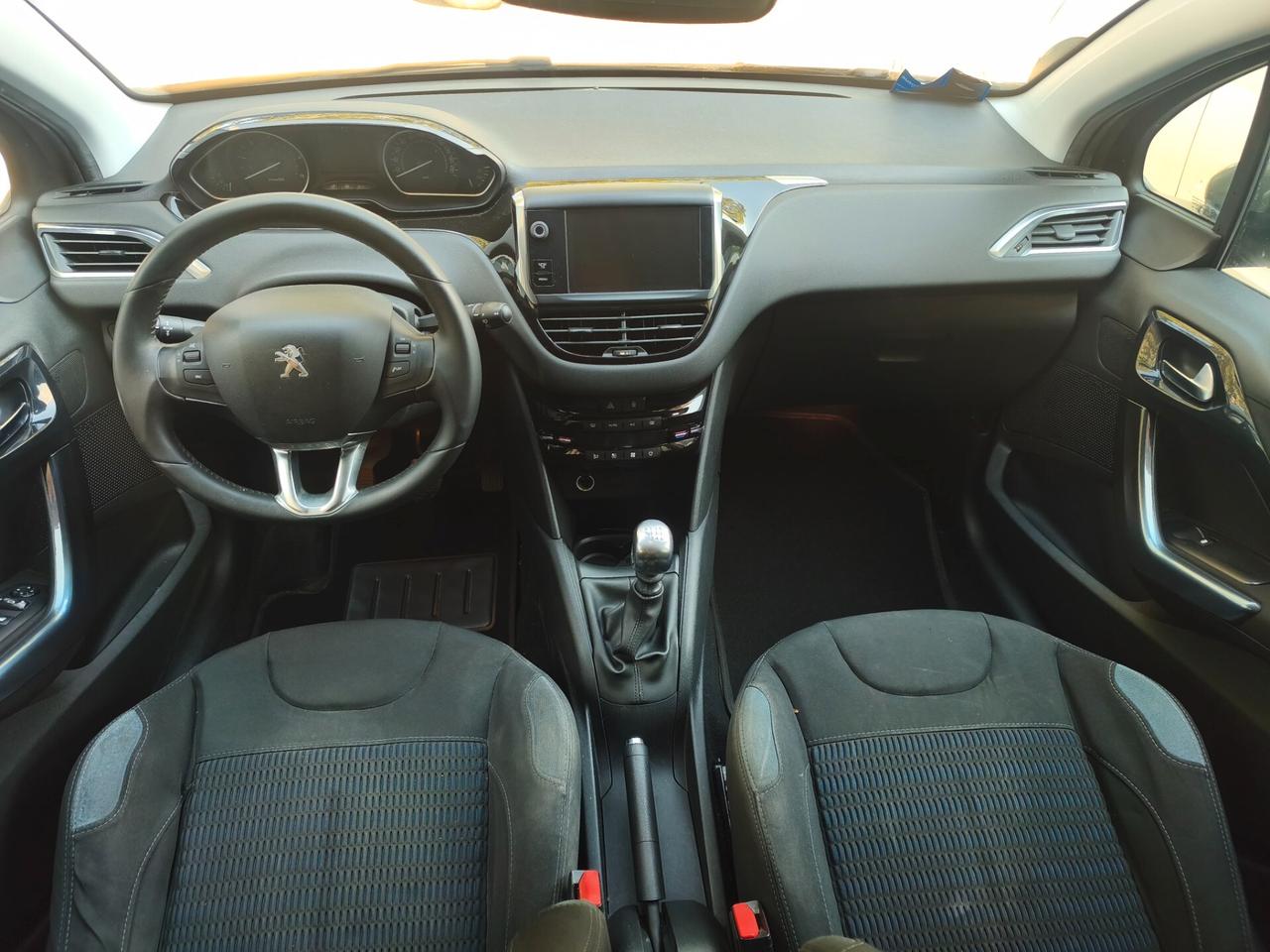 Peugeot 208 1.6 e-HDi 115 CV Stop&Start 5 porte Allure