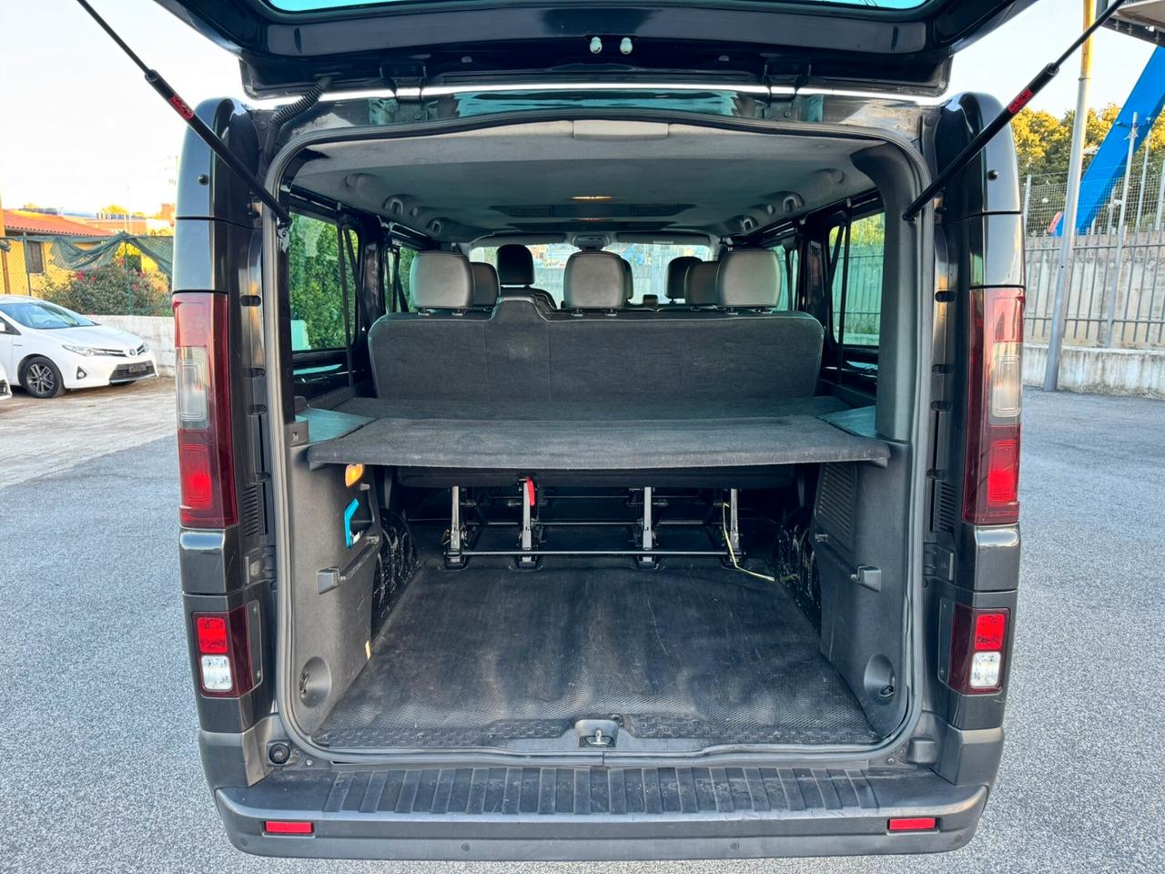 Renault Trafic T29 1.6 dCi 145CV S&S PL-TN Intens Heavy 9 POSTI