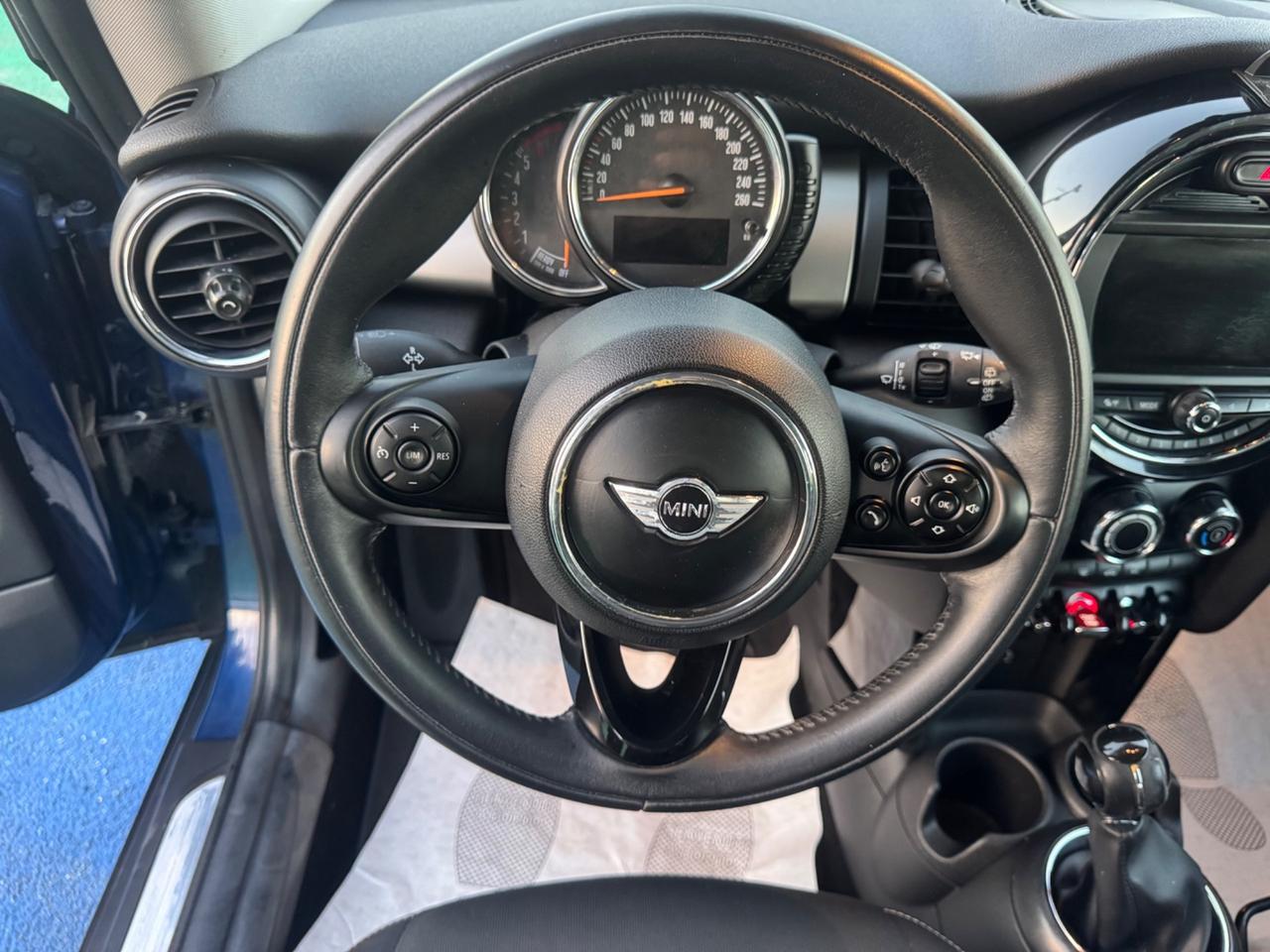 Mini 1.5 One D Business XL