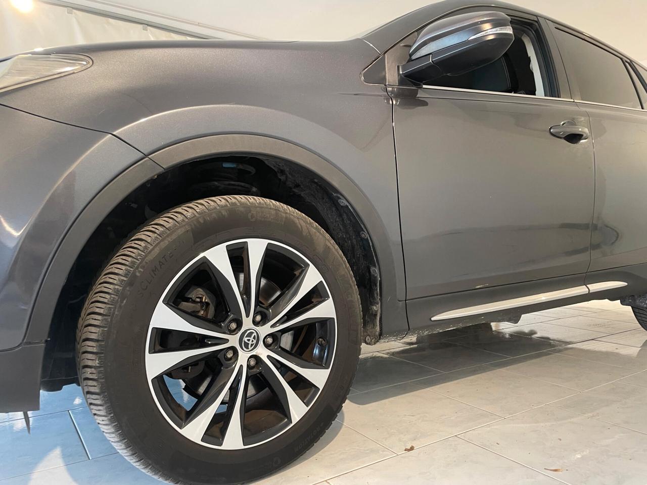 Toyota RAV 4 RAV4 2.0 D-4D 4WD Lounge
