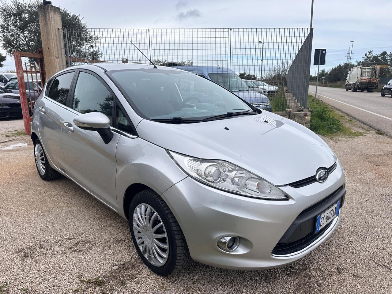 Ford Fiesta 1.4 5 porte Bz.- GPL-2010