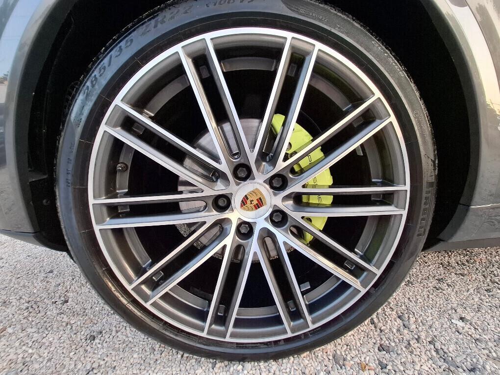 Porsche Cayenne Coupé 3.0 V6 E-Hybrid