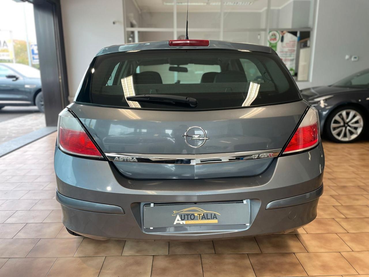 Opel Astra 1.7 cdti Cosmo 101cv