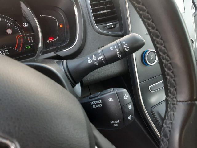 RENAULT Scenic Scénic Blue dCi 120 CV EDC Initiale Paris