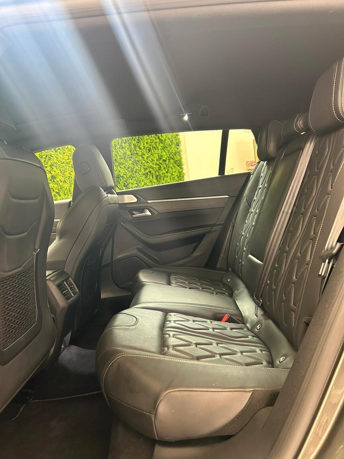Peugeot 508 BlueHDi 180 Stop&Start EAT8 SW First Edition