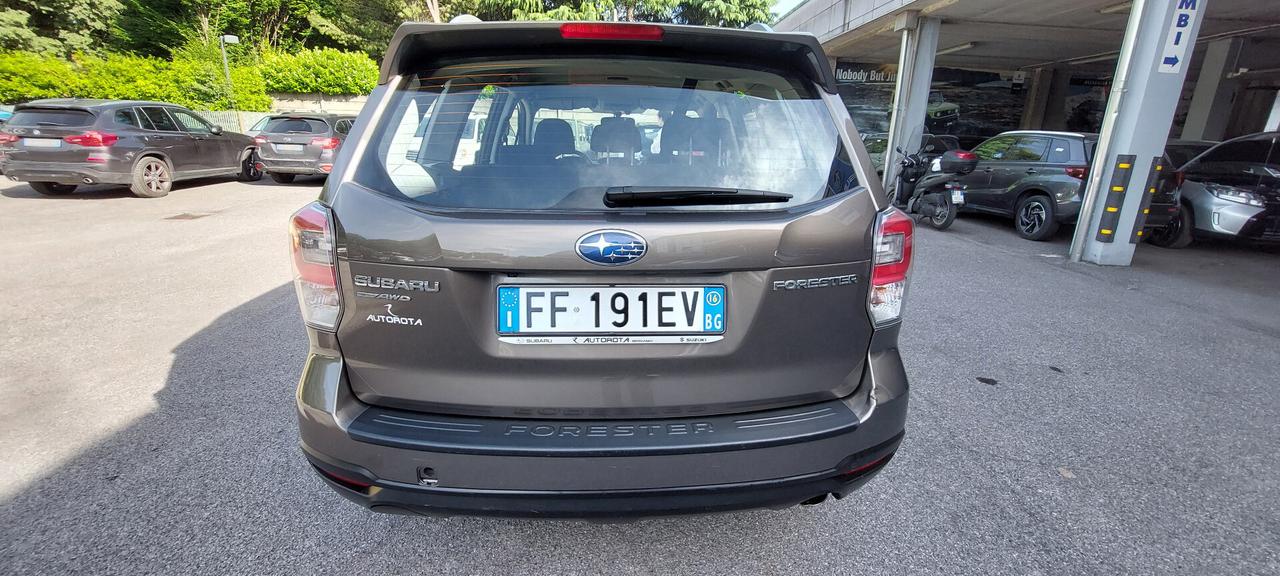 Subaru Forester 2.0i Style cambio automatico lineartronic