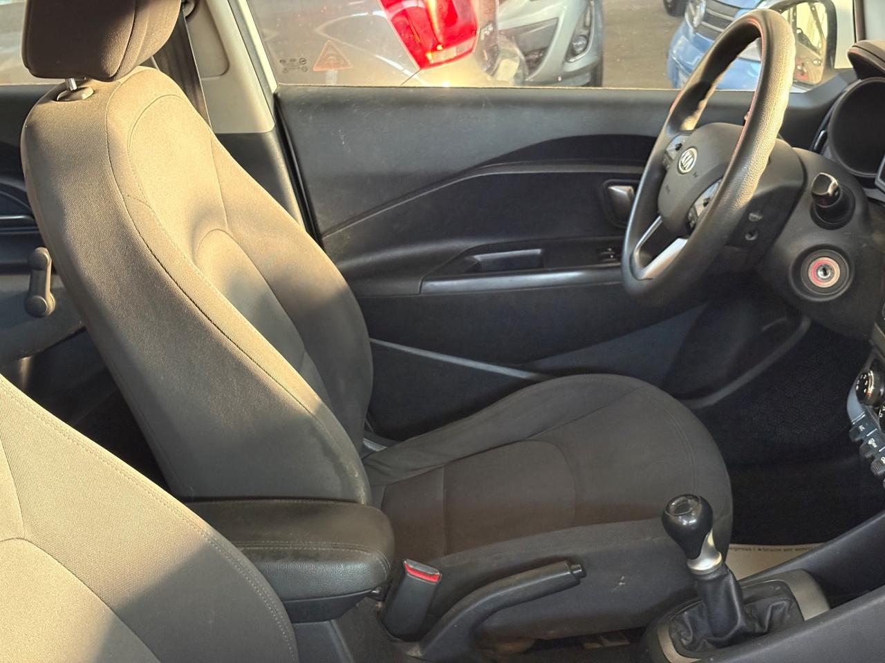 Kia Rio 1.2 CVVT 5p. EX