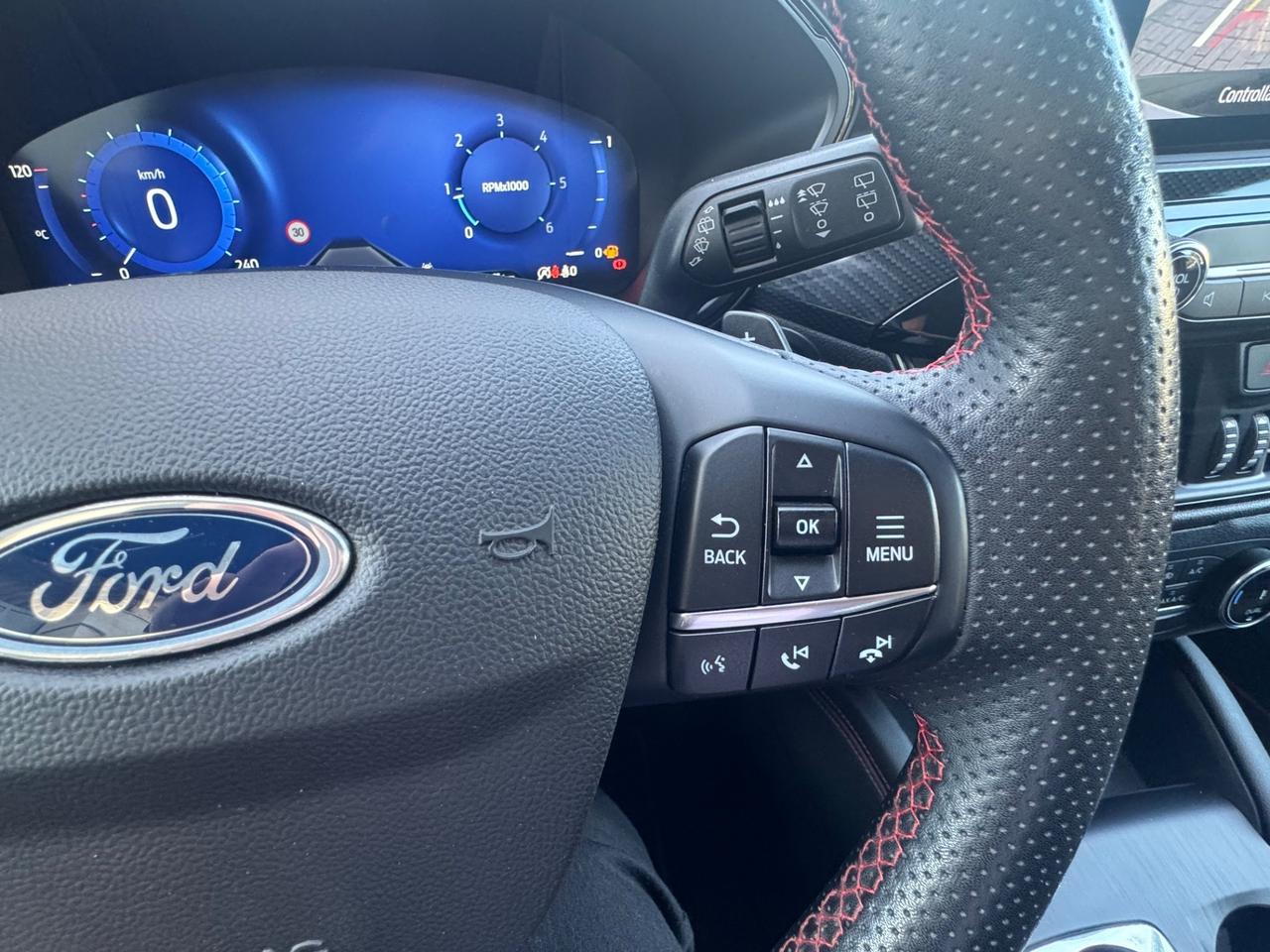 Ford Kuga 2.0 EcoBlue 120CV aut. AWD ST-Line X