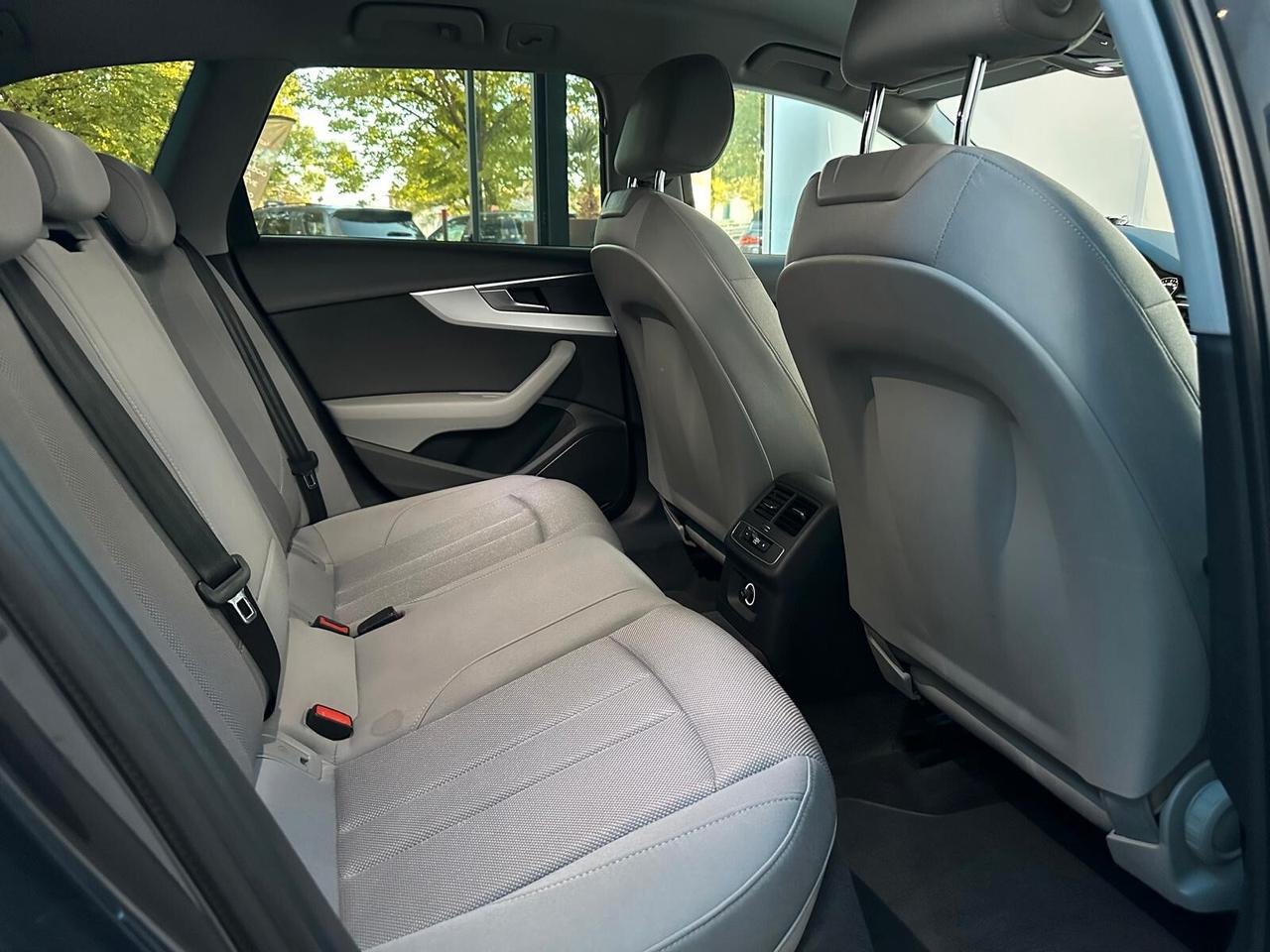 Audi A4 Avant 2.0 TDI 122 CV Business Sport
