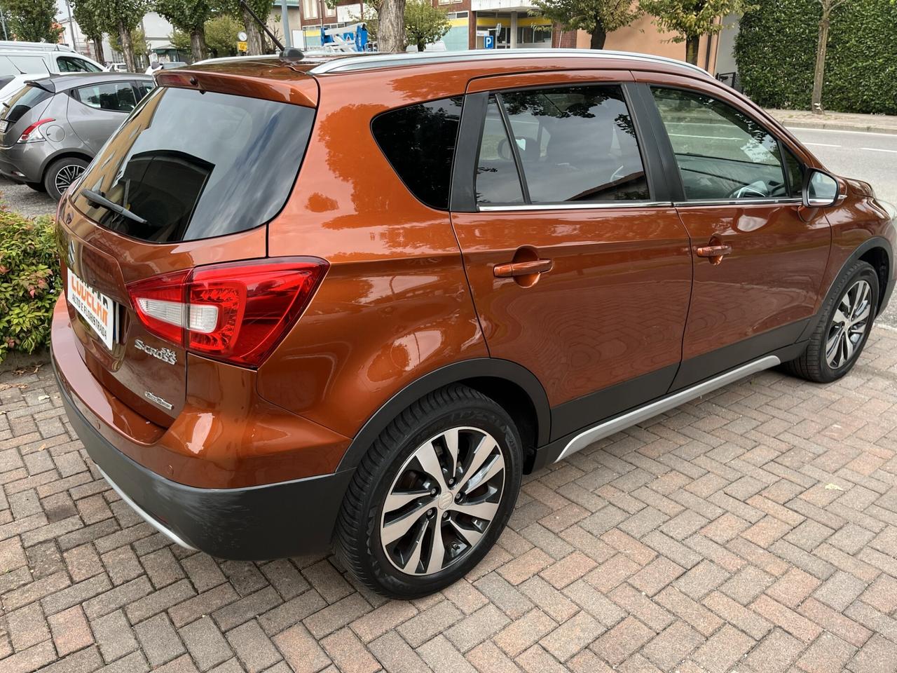 Suzuki S-Cross 1.6 DDiS Start&Stop 4WD All Grip DCT Star View