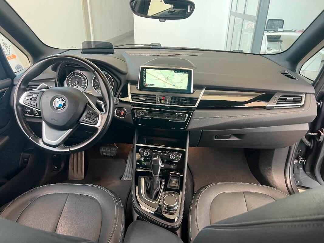 BMW Serie 2 218d Luxury auto my17