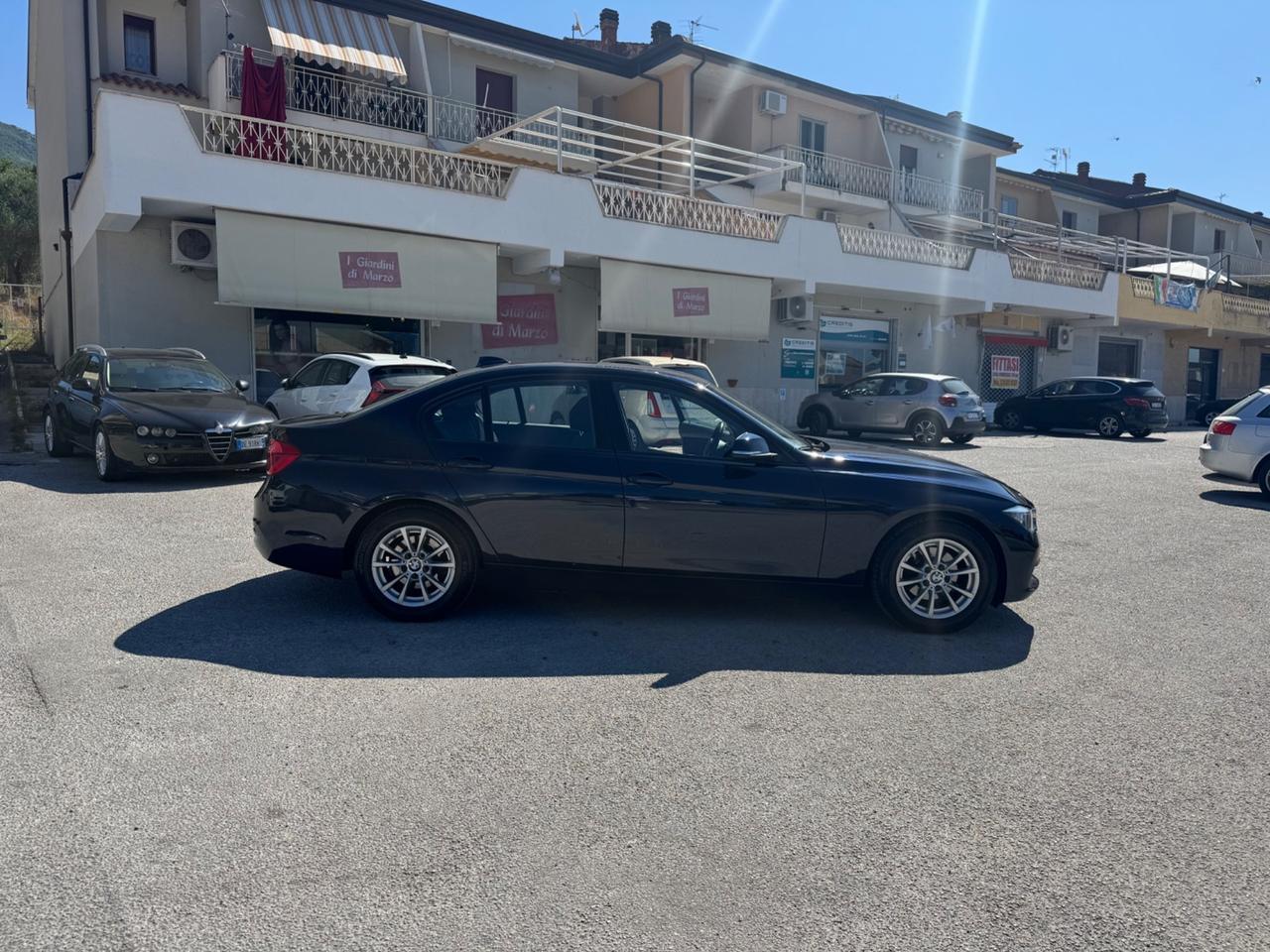 Bmw 318d berlina automatico Garanzia