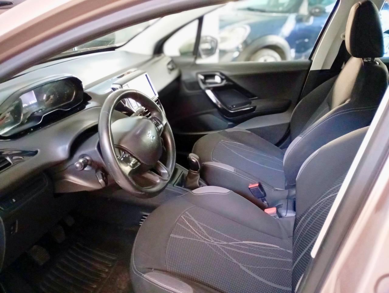 Peugeot 208 1.4 HDi 68 CV 5 porte Active