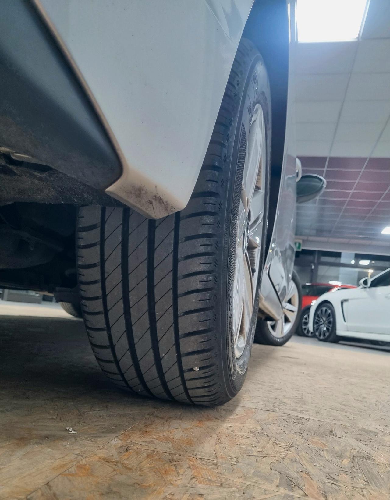 VOLKSWAGEN GOLF 2.0 TDI 150 CV DSG LIFE