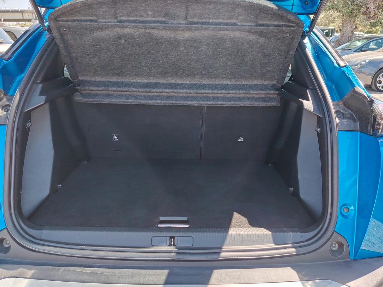 Peugeot 2008 2022 - 1.5DCI 130CV GT LB AUTOMOBILI