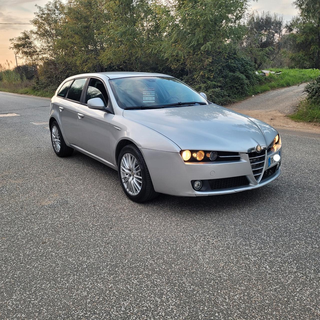 Alfa Romeo 159 1.9 JTDm Sportwagon