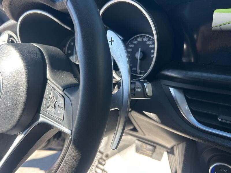 Alfa Romeo Stelvio 2017 2.2 t Executive rwd 180cv auto