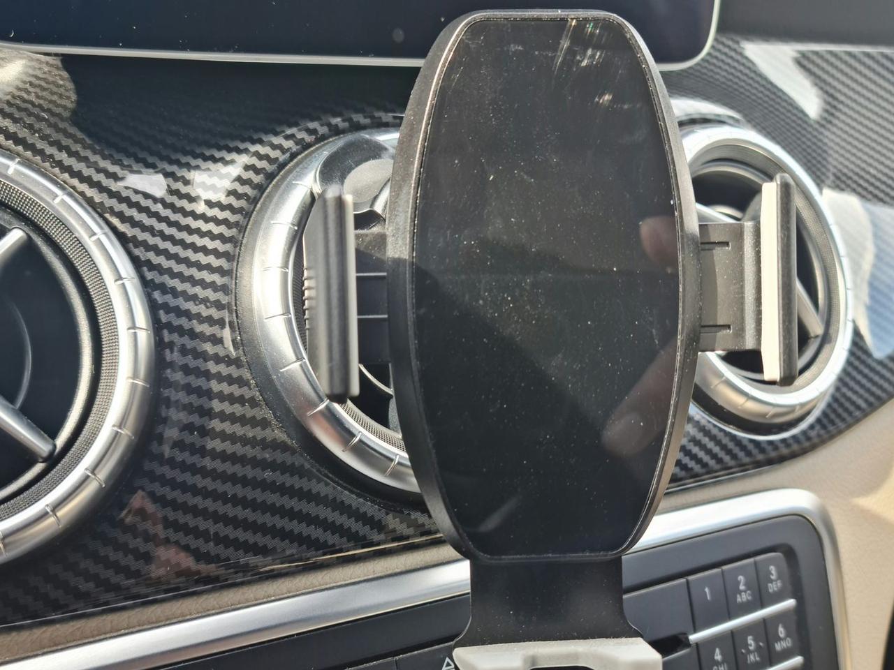 Mercedes-Benz CLA 180 BLUE EFICENCY PREMIUM #6083