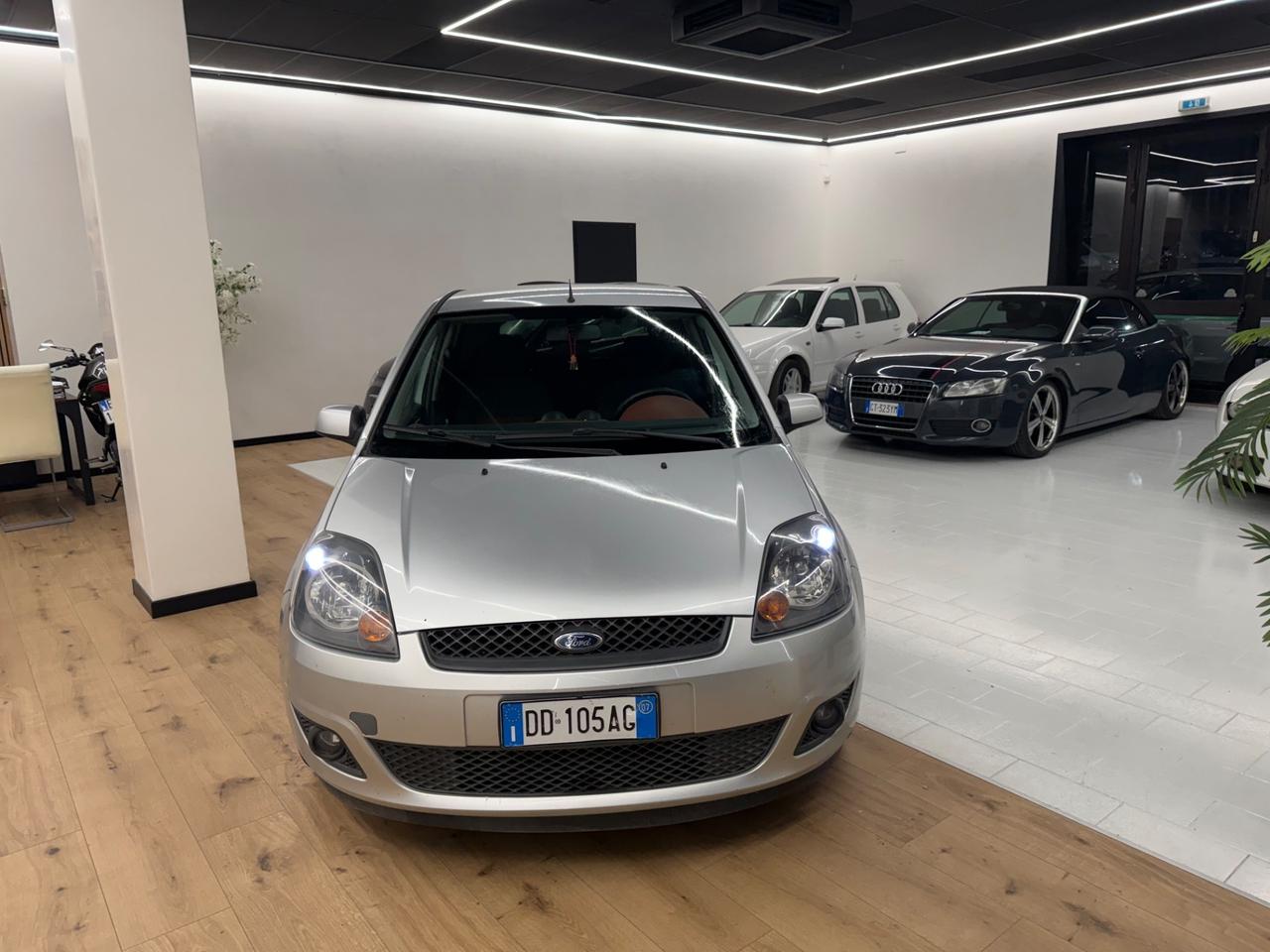 Ford Fiesta 1.4 TDCi 5p. Ghia