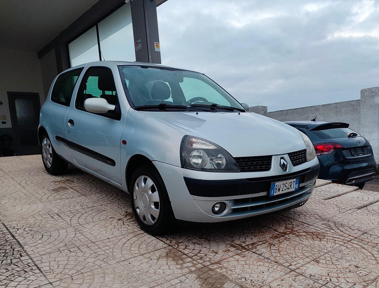 Renault Clio 1.2 16V cat 3 porte Dynamique