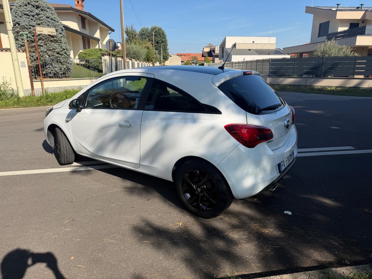 Opel Corsa 1.4 90CV GPL Tech Coupé b-Color