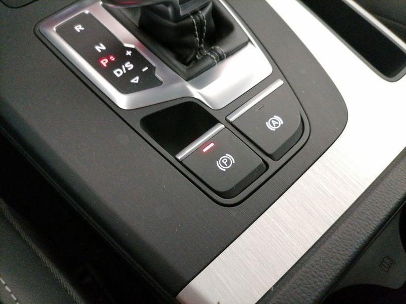 Audi Q5 40 2.0 tdi Business Sport quattro 190cv s-tronic