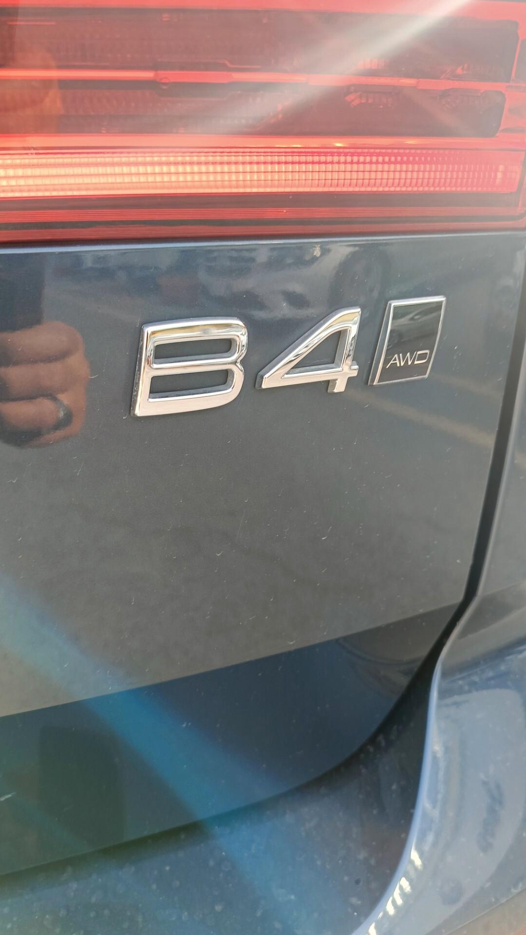Volvo XC 60 XC60 B4 (d) AWD automatico Business