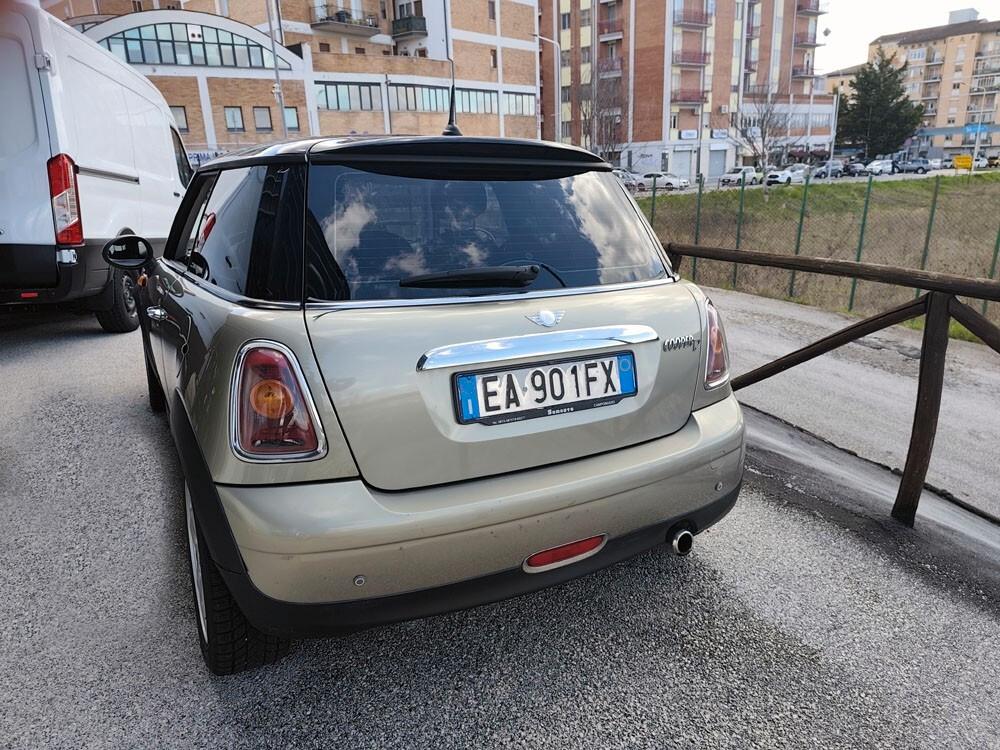 Mini 1.6 16V Cooper D Pepper