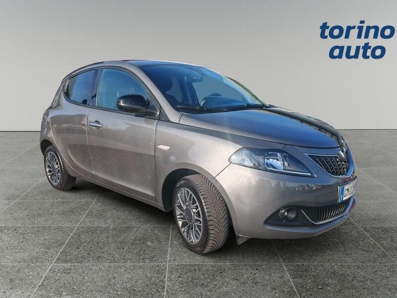 Lancia Ypsilon 1.0 FireFly 70cv S&S Hybrid GOLD