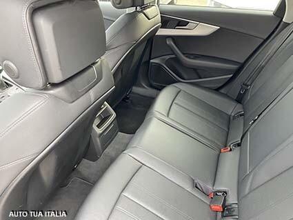 AUDI A4 AVANT BUSINESS 2.0TDI NAVI XENON LED