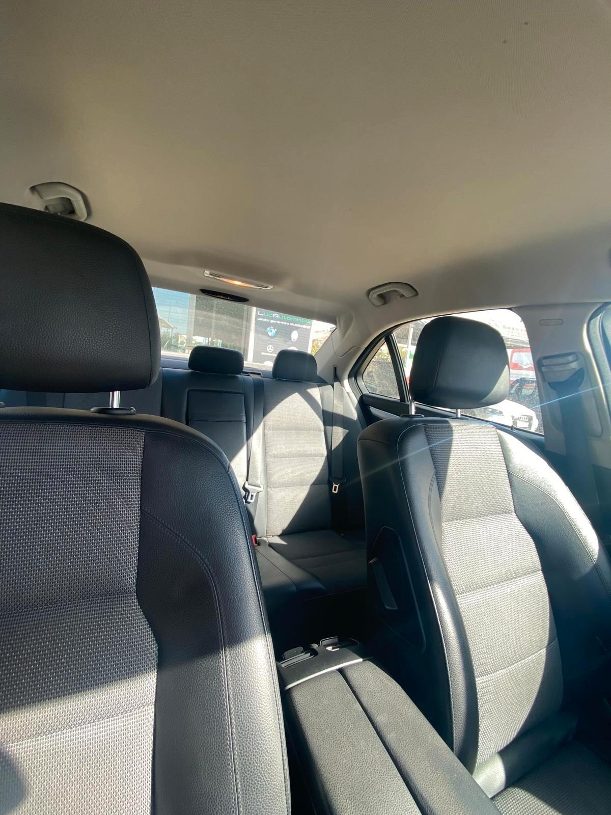 Mercedes-benz C 200 CDI BlueEFFICIENCY Avantgarde