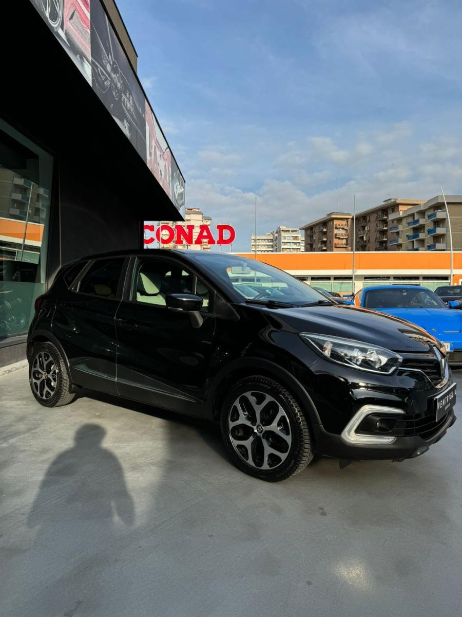 RENAULT - Captur - dCi 8V 90 CV EDC S&S Energy Zen