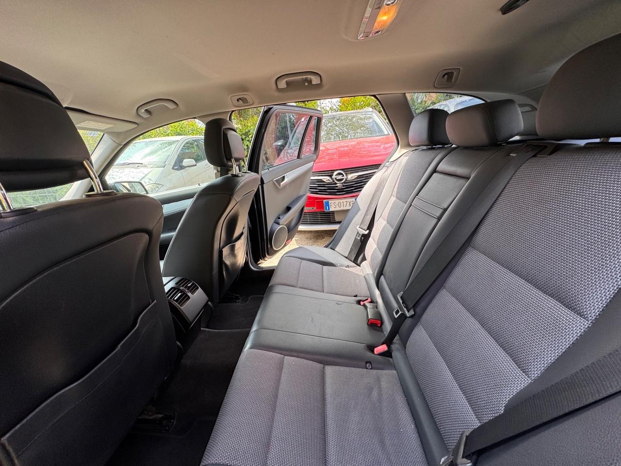 Mercedes-benz C 220 CDI S.W. BlueEFFICIENCY Executive