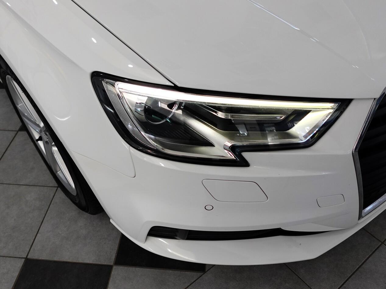 Audi A3 2.0 TDI 150 CV BUSINESS