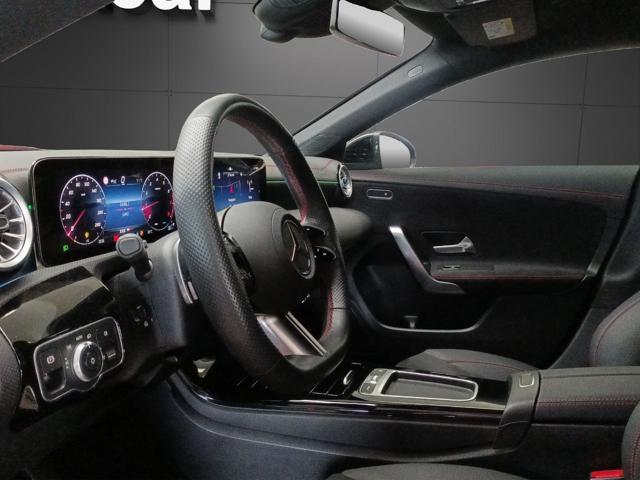 MERCEDES-BENZ CLA 200 Automatic Shooting Brake AMG Line