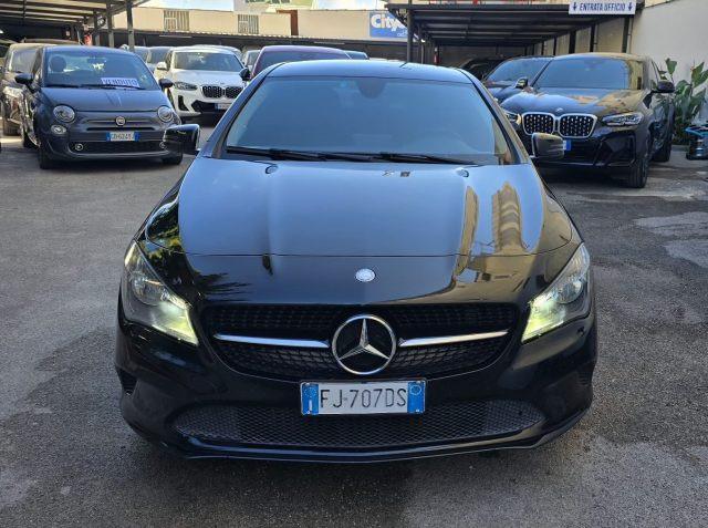 MERCEDES-BENZ CLA 200 d Automatic Business