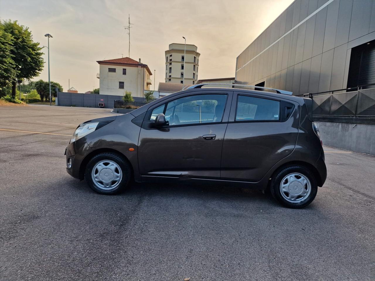 Chevrolet Spark 1.2 LT GPL Eco Logic