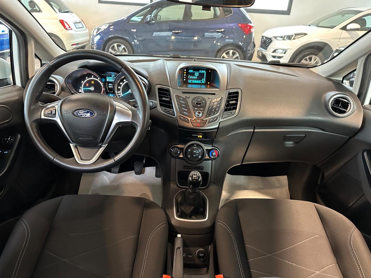 Ford Fiesta 1.2 60CV 5 porte Titanium