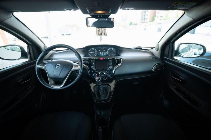 Lancia Ypsilon III 2015 1.2 Gold 69cv my18
