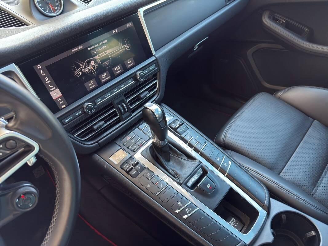 Porsche Macan 2.0 245cv pdk Tetto Bose Italiana